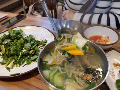 까꾸리웰빙손칼국수