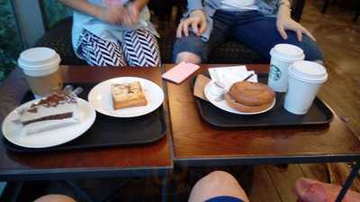 스타벅스 천호이마트점