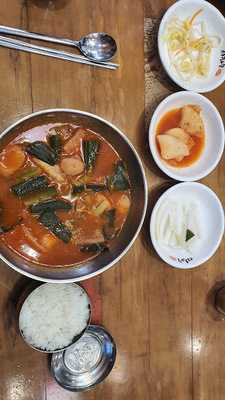 이화수 전통육계장 선릉점