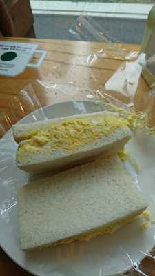 스타벅스 을지로삼화타워점