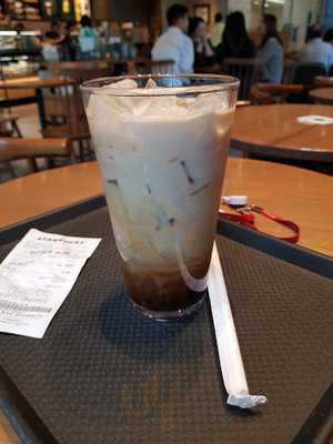 스타벅스 을지로삼화타워점