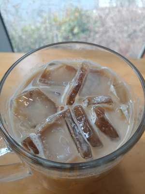 스타벅스 을지로삼화타워점