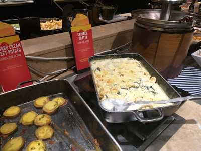 애슐리 - 홍대점