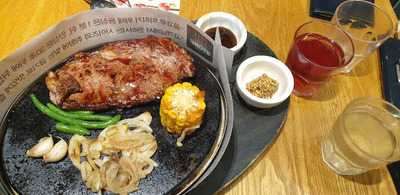 애슐리 - 홍대점