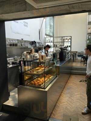 알로 페이퍼가든