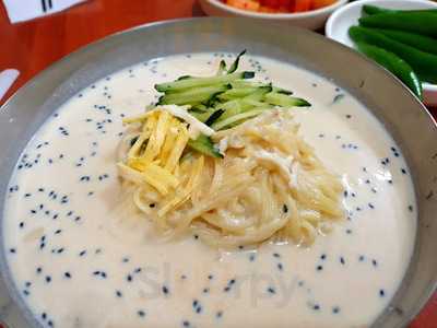 공서방손칼국수