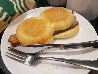 스타벅스 동교점