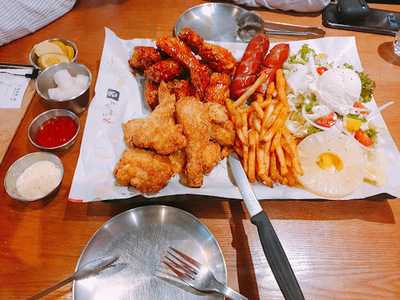 오븐에 빠진 닭 종로점