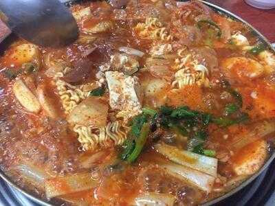 신서방부대찌개