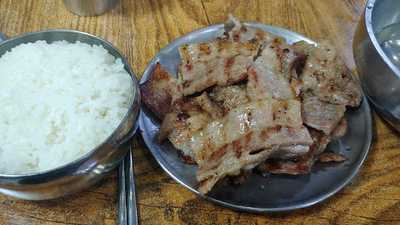 쌍다리돼지불백