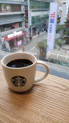 스타벅스 종로관수점