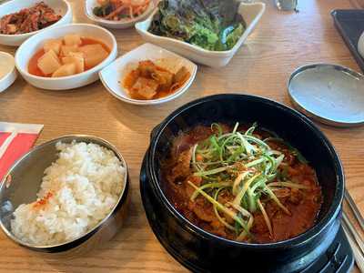 정여사손칼국수