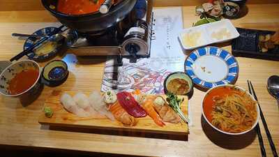 부림해물손수제비