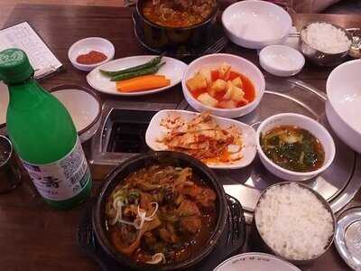 락감감자탕해물뼈찜