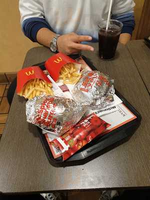 맥도날드 연신내점