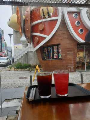 스타벅스 홍대 갤러리점