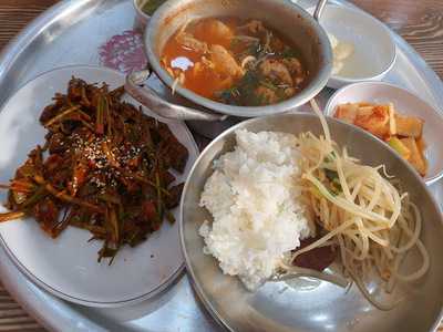 자갈마당복어식당