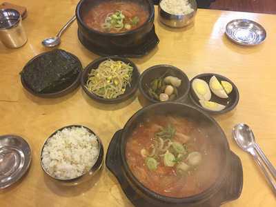오로지김치찌개