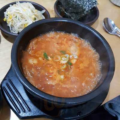 오로지김치찌개