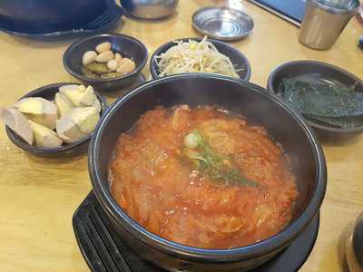 오로지김치찌개