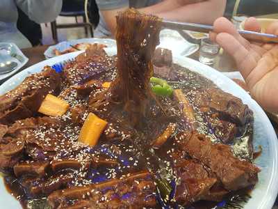 뼈마시감자탕부대찌개