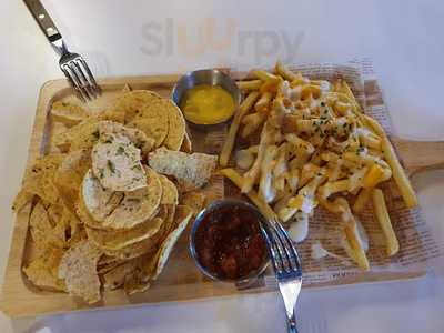 브롱스 - 시청 시그니처점