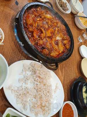 산곰장어먹고아나고안될껄