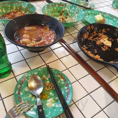 김북순큰남비집