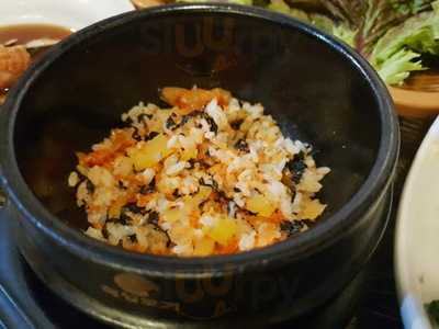 삼거리오징어회타운