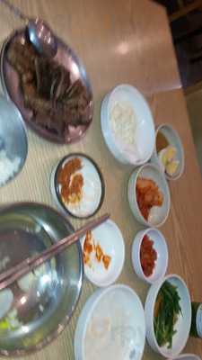 쌍다리돼지불백 - 원남점