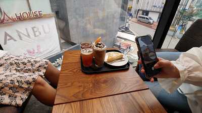 스타벅스 동숭로아트점