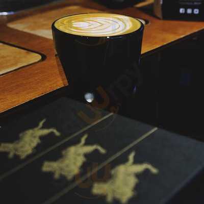 컨플릭트스토어