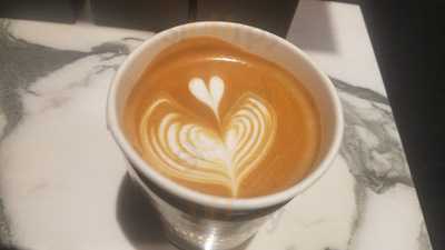 커피 디엔에이 로스팅컴퍼니 - 광화문