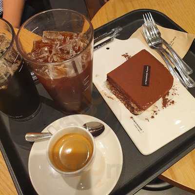 투썸플레이스 대학로점