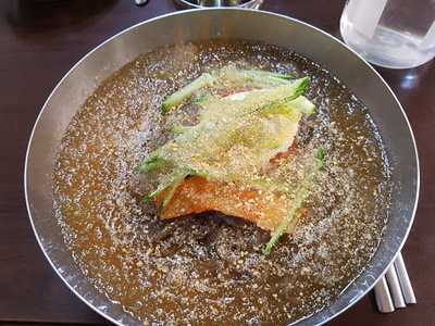 사철냉면