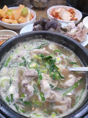 다가이순대국