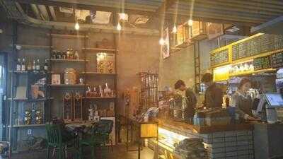 카페자스 강남점