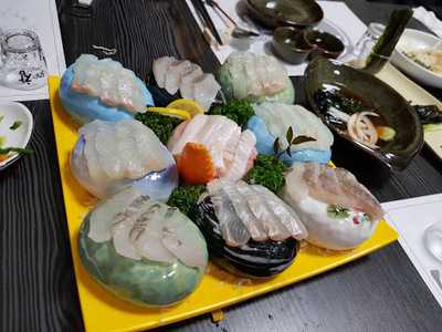 바르미샤브칼국수