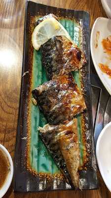 뚝배기 황태 칼국수