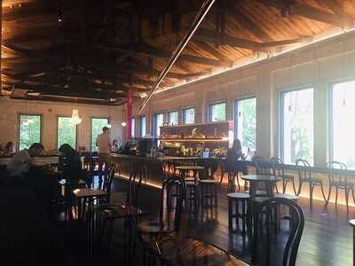 더스팟패뷸러스 명동