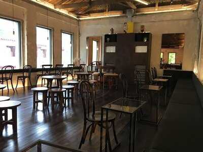 더스팟패뷸러스 명동