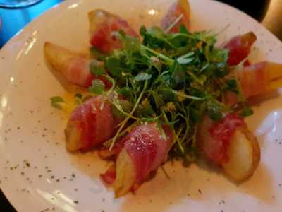 커피향깊은그한옥