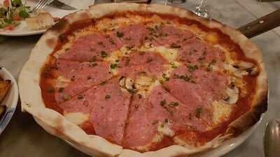 가드너 아드리아