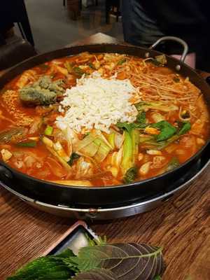 홍춘천 - 강남역점