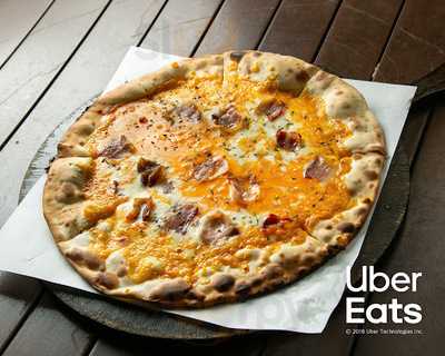 퀴너스화덕피자&파스타