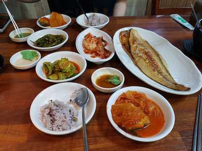 어촌생선구이굴밥