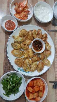 김명자굴국밥전문점