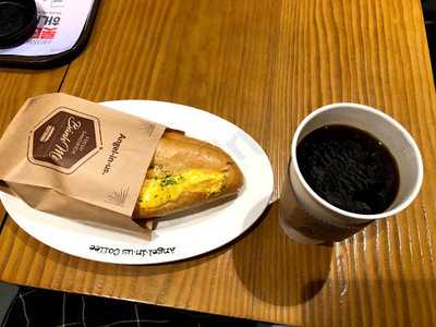 엔제리너스 김포공항1층점