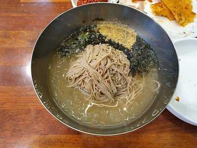 양양메밀막국수