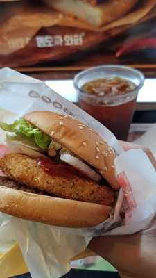 파파이스 사당점